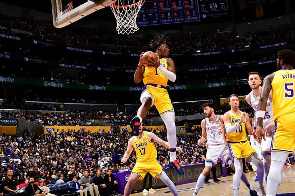 数据-个人能力相当不错！湖人侧翼新秀身上还有不小的潜力可以挖掘？